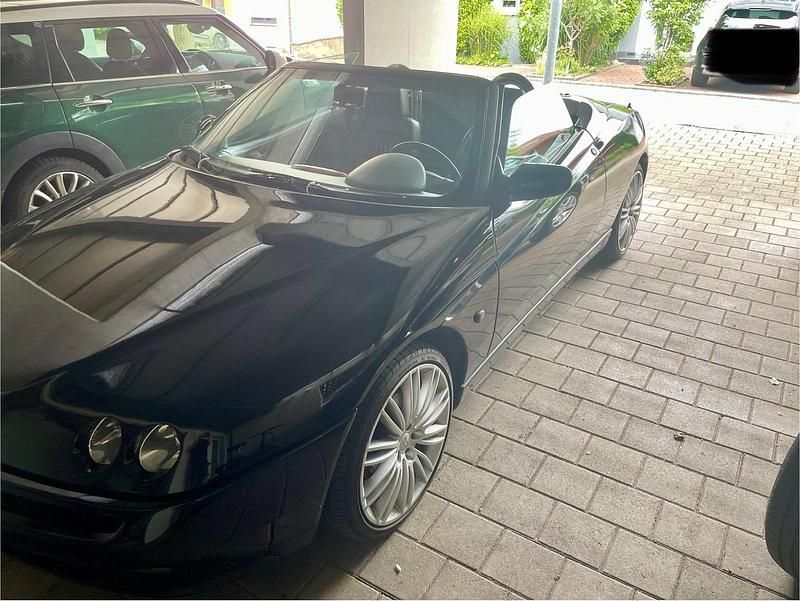 Schwarz Gebraucht 1996 Alfa Romeo Spider Cabrio | 2.750 € (Etwas zu teuer) - Bild 1/4