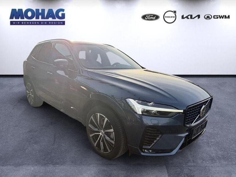 Gebraucht Volvo XC60 Plus 197 PS (144 kW) 2023 Blau SUV