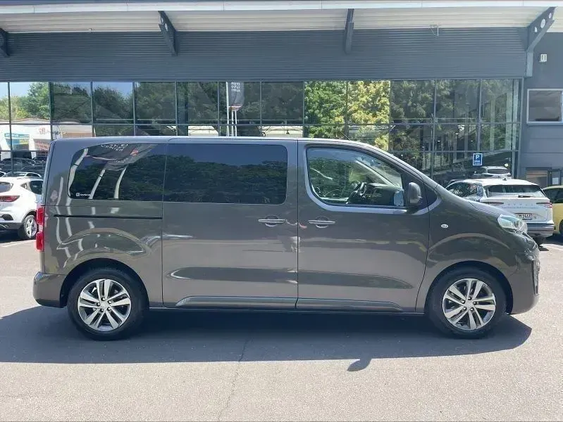 Gebraucht Peugeot Traveller Allure 177 PS (130 kW) 2020 Grau Van / Kleinbus