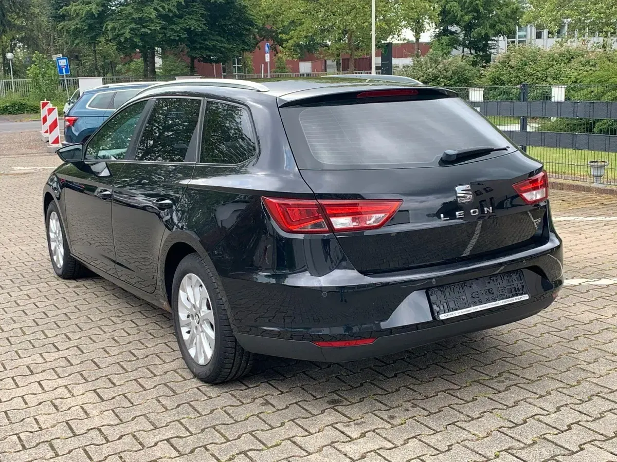 Gebraucht Seat Leon ST Style 110 PS (80 kW) 2015 Schwarz Kombi