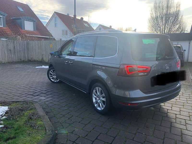Gebraucht Seat Alhambra CONNECT 150 PS (110 kW) 2016 Grau Van / Kleinbus