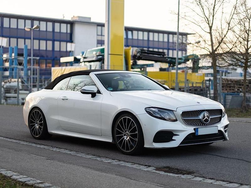 Gebraucht Mercedes E400 AMG line 333 PS (244 kW) 2017 Weiß Cabrio