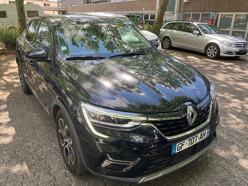 Schwarz Gebraucht 2022 Renault Arkana Intens SUV | 15.946 € (Superpreis) - Bild 1/4