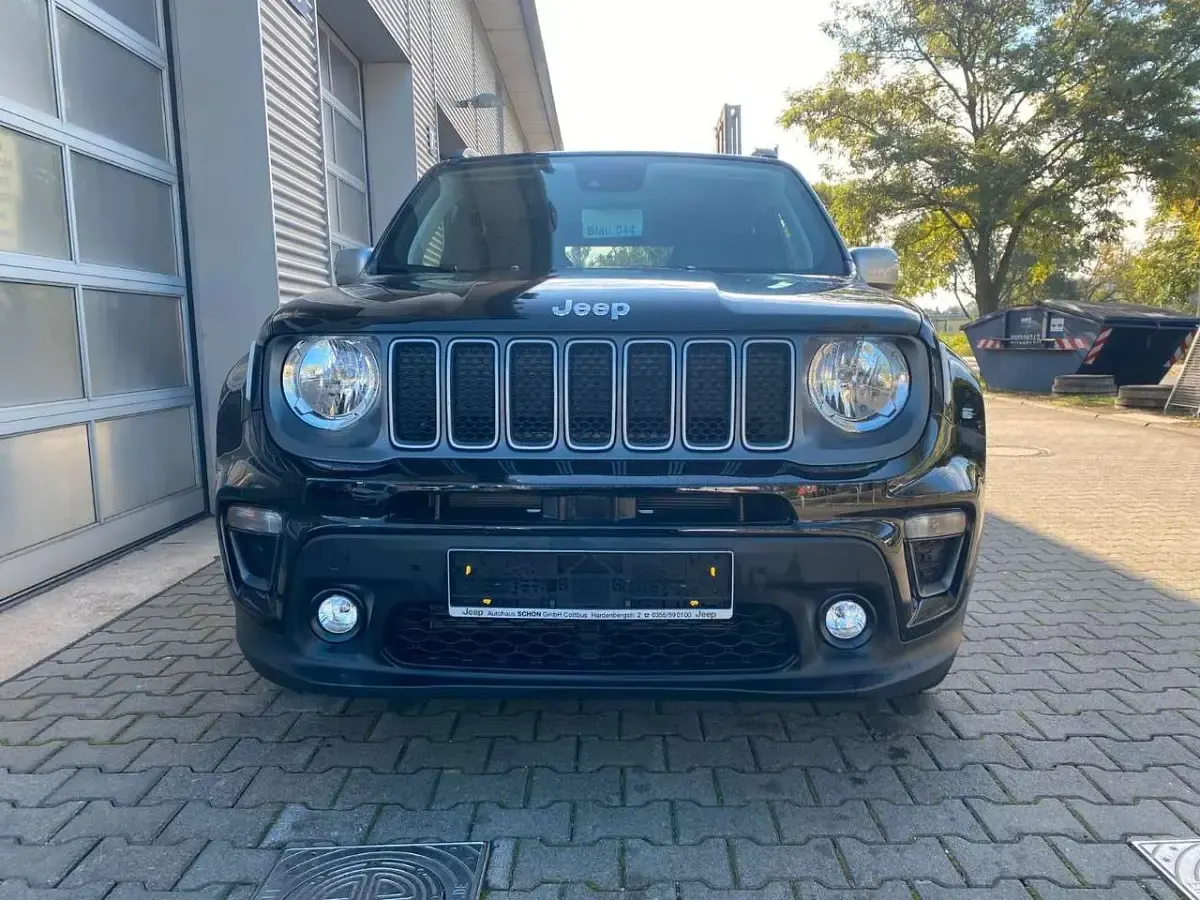 Gebraucht Jeep Renegade Limited 120 PS (88 kW) 2022 Black clear coat SUV