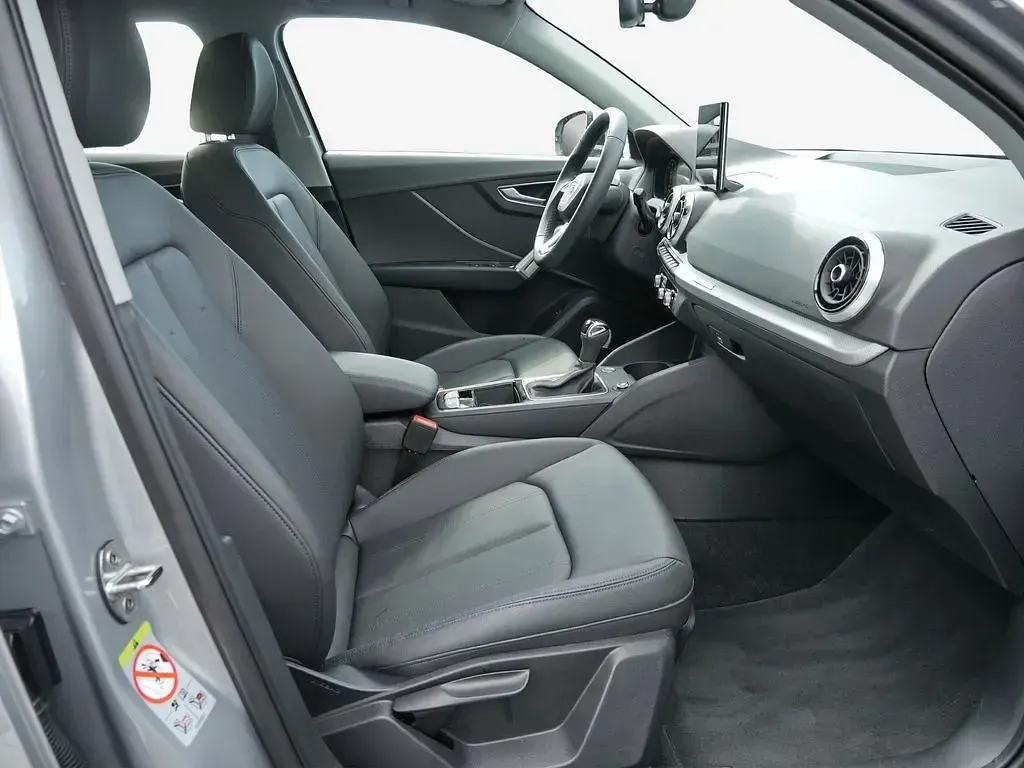 Gebraucht Audi Q2 Advanced Plus 150 PS (110 kW) 2025 Florettsilber metallic SUV