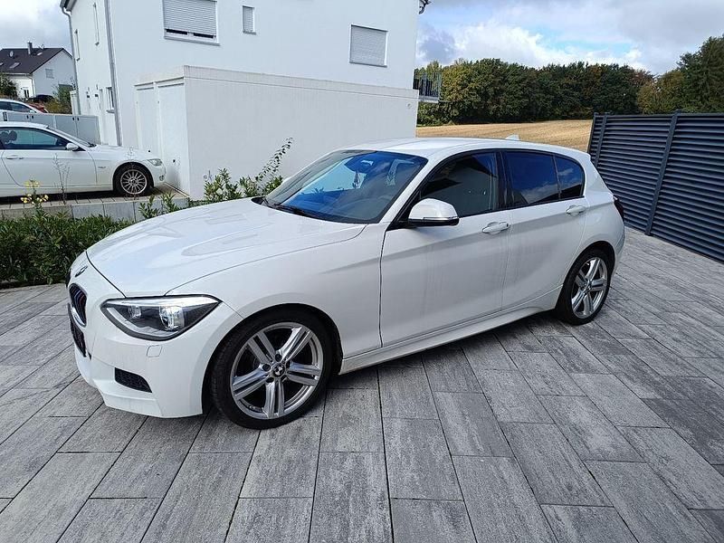 Weiß Gebraucht 2013 BMW 116 M Sport Kleinwagen | 6.888 € (Guter Preis) - Bild 1/4