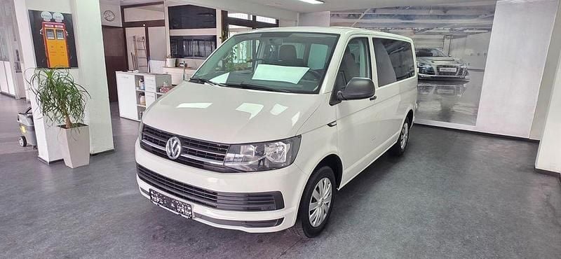 Gebraucht VW Multivan 150 PS (110 kW) 2018 Weiß Van