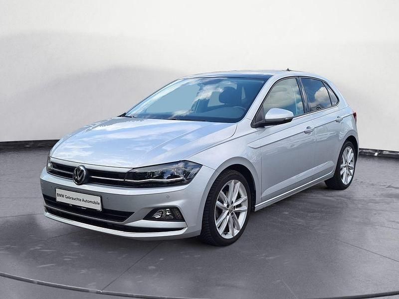 Silber Gebraucht 2019 VW Polo Highline Limousine | 17.750 € (Guter Preis) - Bild 1/4