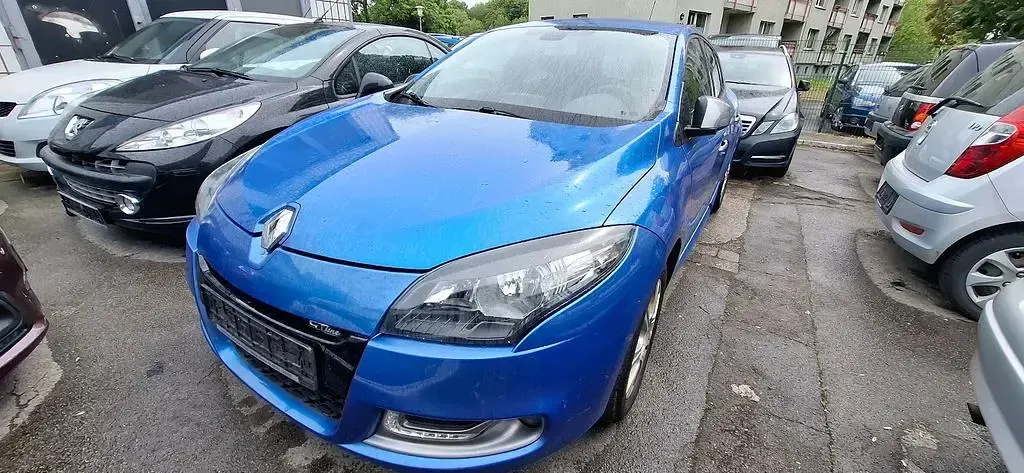 Gebraucht Renault Mégane Dynamique 116 PS (85 kW) 2013 Blau Limousine