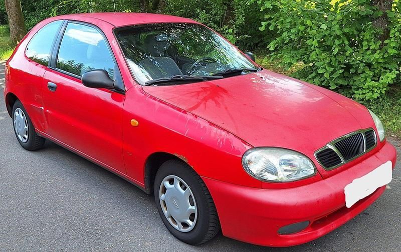 Gebraucht Chevrolet Lanos SX 86 PS (63 kW) 2000 Rot Limousine