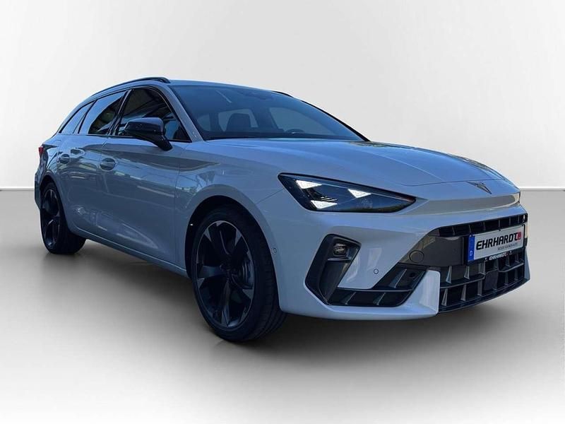 Gebraucht Cupra Leon 204 PS (150 kW) 2026 Glacial weiß metallic Kombi