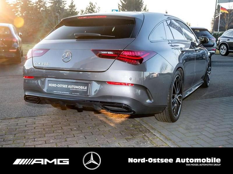 Gebraucht Mercedes CLA200 Shooting Brake AMG 163 PS (119 kW) 2025 Mountaingrau metallic Kombi