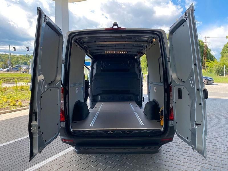 Gebraucht Mercedes E-Sprinter 150 kW (204 PS) 2025 Silber Van