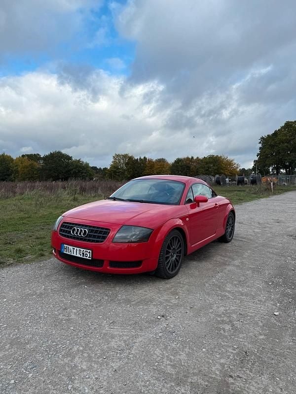 Rot Gebraucht 2003 Audi TT Coupé | 4.000 € (Guter Preis) - Bild 1/4