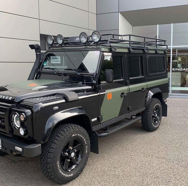 Gebraucht Land Rover Defender 122 PS (89 kW) 2009 Schwarz SUV