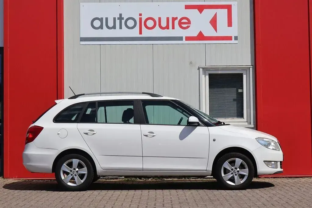 Gebraucht Skoda Fabia GreenLine 75 PS (55 kW) 2013 Weiß Kombi