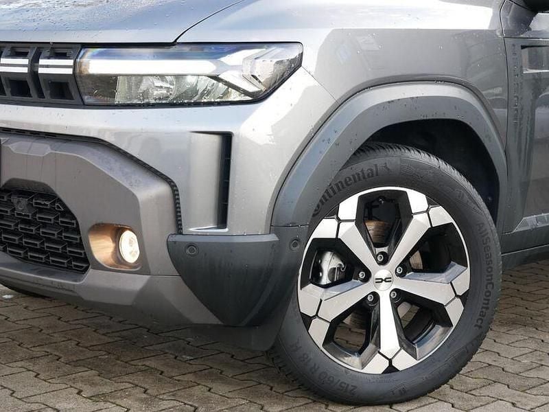 Gebraucht Dacia Duster Journey 141 PS (103 kW) 2025 Grau SUV