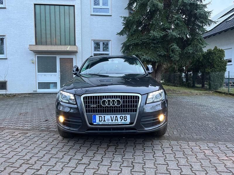 Gebraucht Audi Q5 179 PS (131 kW) 2012 Schwarz SUV