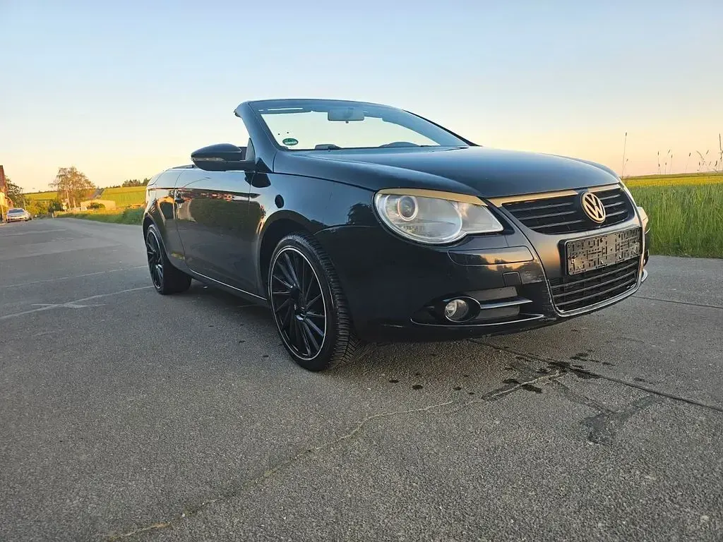 Gebraucht VW Eos 122 PS (89 kW) 2009 Schwarz Cabrio
