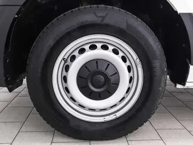 Gebraucht VW Crafter 102 PS (75 kW) 2022 Candyweiss Van