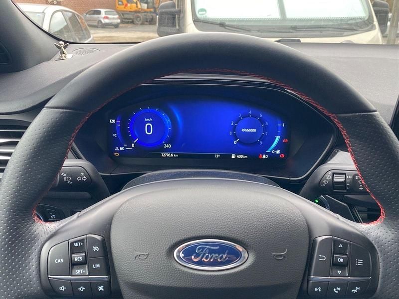 Gebraucht Ford Focus ST-Line X 155 PS (114 kW) 2021 Grau Kombi