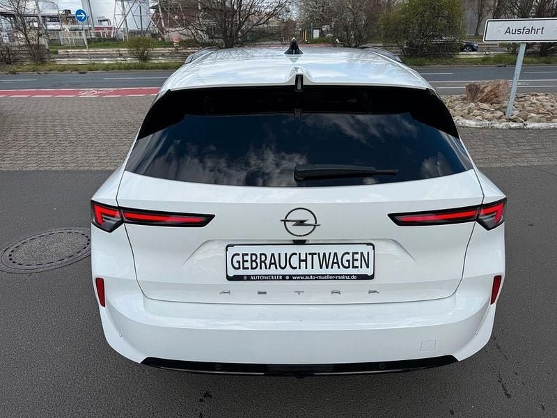 Gebraucht Opel Astra Elegance 131 PS (96 kW) 2024 Weiß Kombi