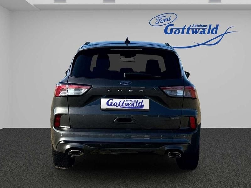 Gebraucht Ford Kuga ST-Line 224 PS (164 kW) 2022 Magneticgrau (metallic) SUV