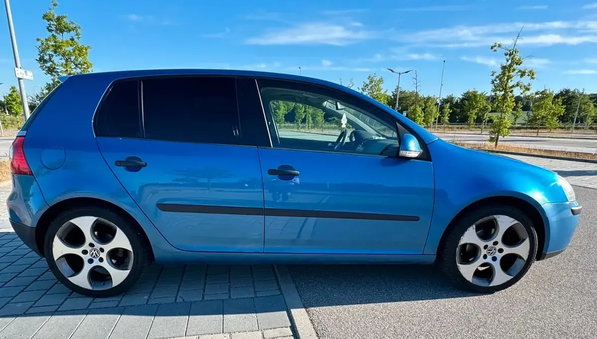 Brugt VW Golf IV 75 HK (55 kW) 2005 Blå Sedan
