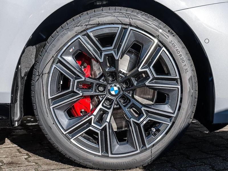 Neu BMW 540 M Sport 286 PS (210 kW) 2026 Grau Kombi
