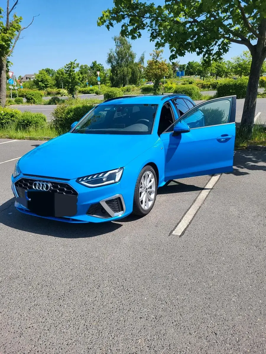 Gebraucht Audi A4 S-Line 204 PS (150 kW) 2021 Blau Kombi
