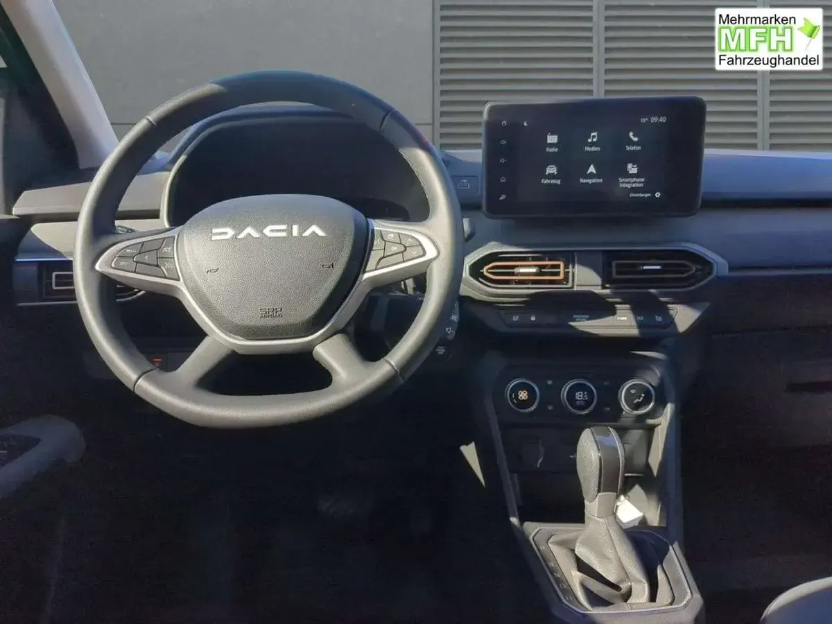 Neu Dacia Jogger Extreme 141 PS (103 kW) 2025 Arktisweiß Van / Kleinbus