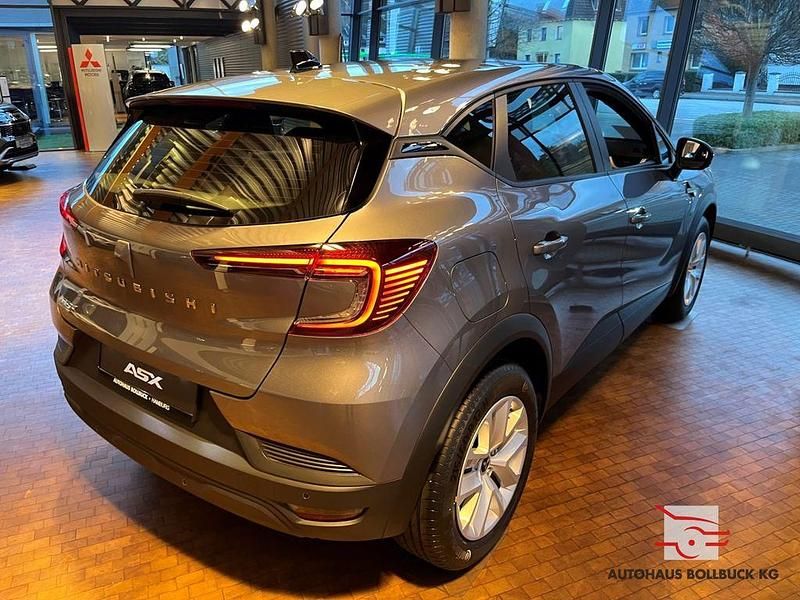 Neu Mitsubishi ASX Diamant Edition 114 PS (83 kW) 2026 Grau SUV