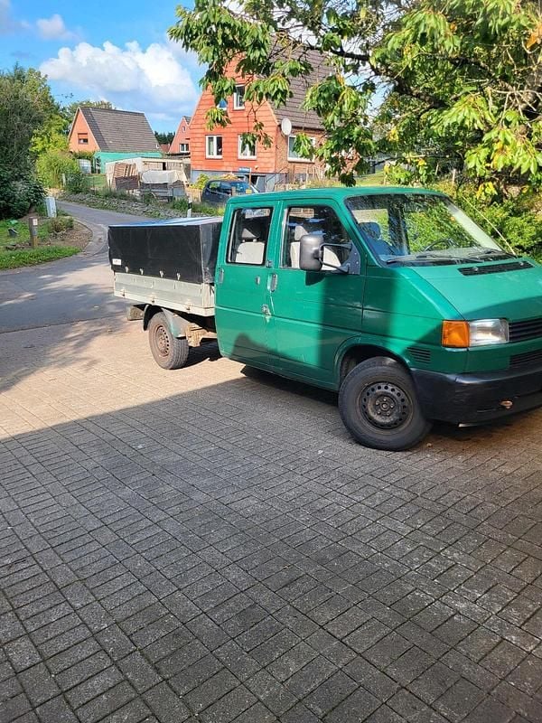 Grün Gebraucht 1997 VW T4 Van | 3.500 € - Bild 1/4