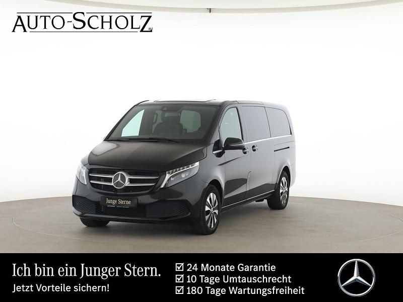 Schwarz Gebraucht 2023 Mercedes V300 Van / Kleinbus | 65.500 € (Fairer Preis) - Bild 1/4