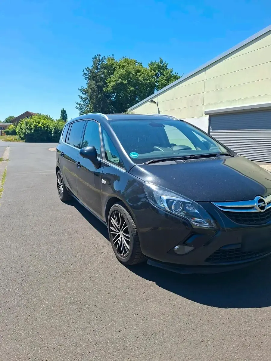 Gebraucht Opel Zafira 170 PS (125 kW) 2015 Schwarz Van / Kleinbus