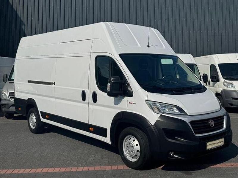 Weiß Gebraucht 2018 Fiat Ducato Van | 22.598 € - Bild 1/4