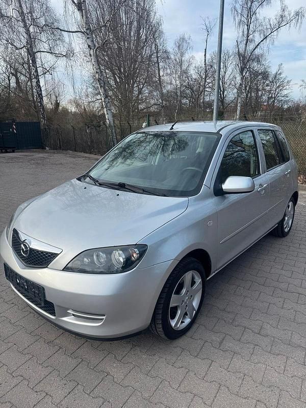 Second-hand Mazda 2 80 CP (58 kW) 2006 Argintiu Hatchback