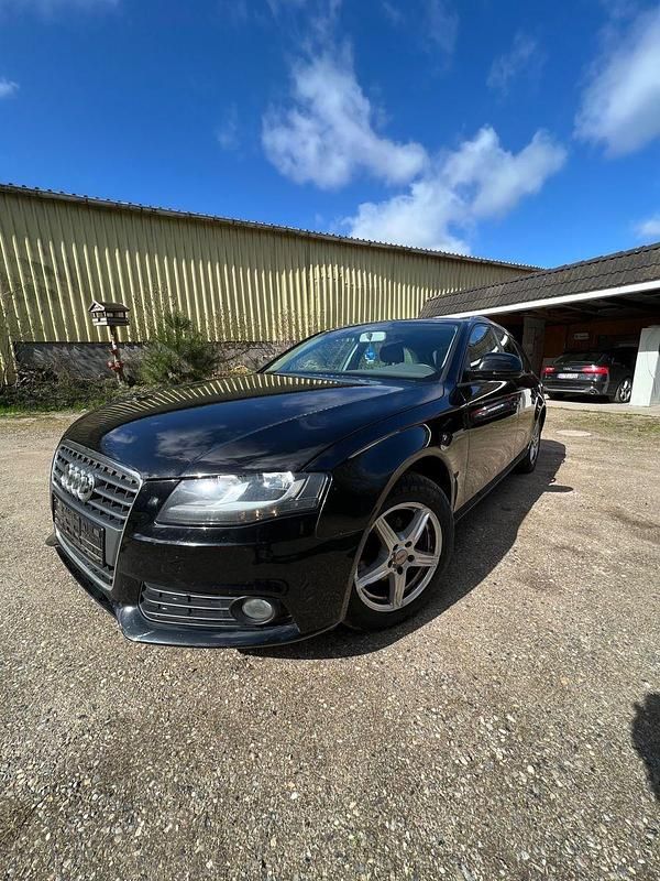 Usata Audi A4 120 CV (88 kW) 2009 Nero Station wagon