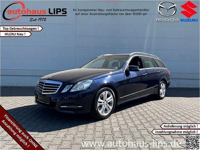 Gebraucht Mercedes E250 204 PS (150 kW) 2013 Cavansitblau  metalliclack Kombi