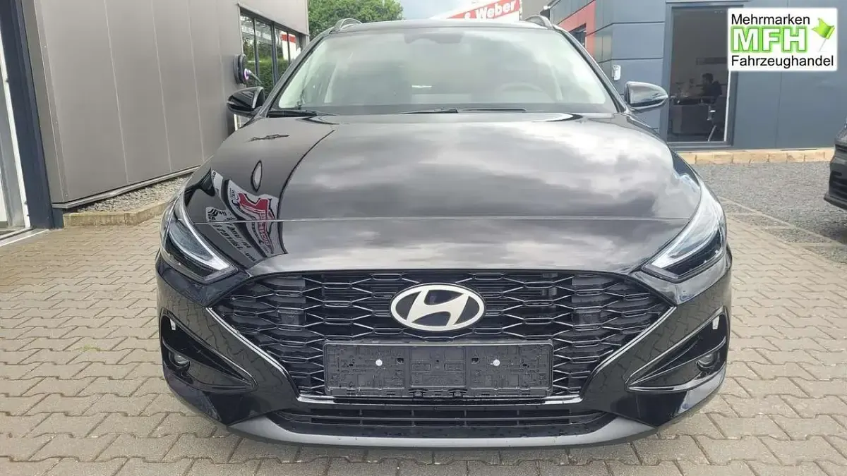 Neu Hyundai i30 GO! 150 PS (110 kW) 2026 Schwarz Kombi