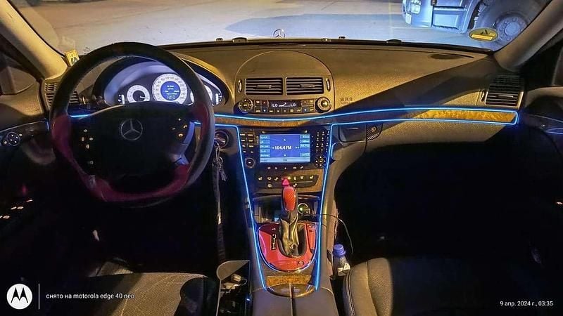 Gebraucht Mercedes E320 Avantgarde 204 PS (150 kW) 2004 Kombi