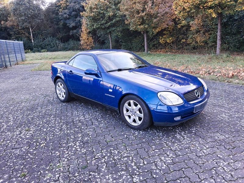 Blau Gebraucht 1999 Mercedes SLK230 Cabrio | 3.400 € (Superpreis) - Bild 1/4