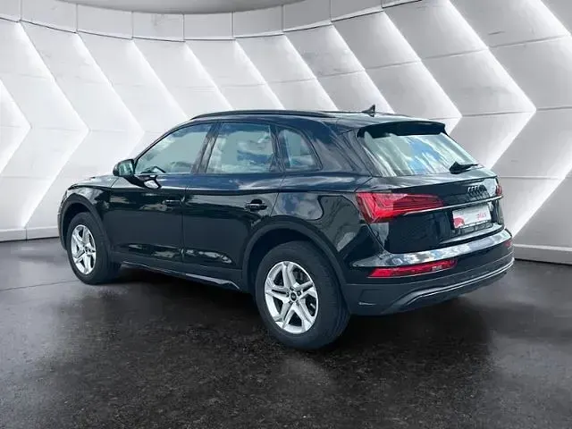 Gebraucht Audi Q5 Advanced 204 PS (150 kW) 2023 Schwarz SUV