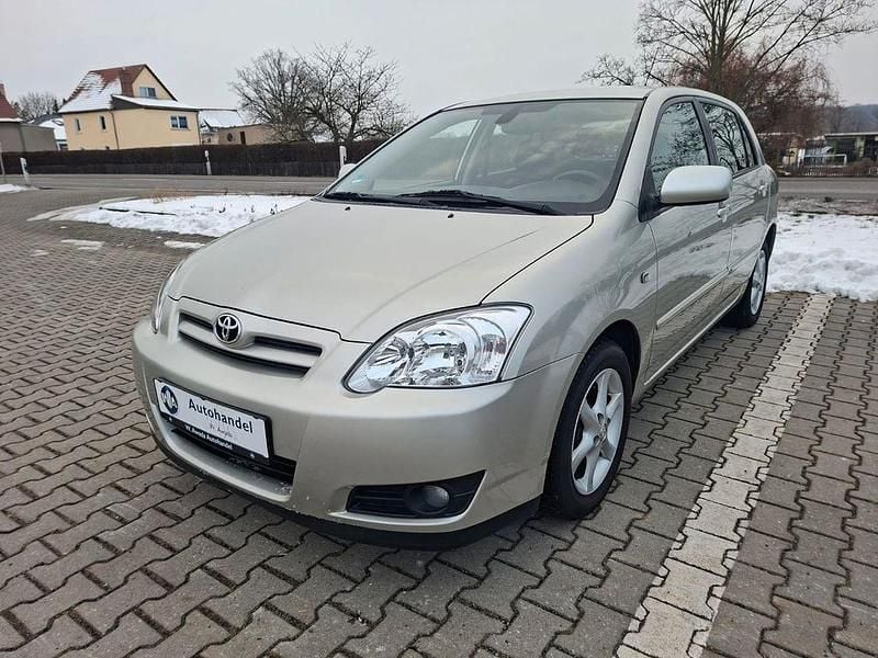 Silber Gebraucht 2006 Toyota Corolla Sol Limousine | 3.900 € (Fairer Preis) - Bild 1/4