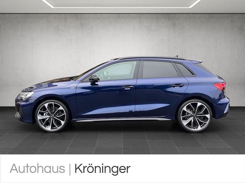 Gebraucht Audi A3 S-Line 150 PS (110 kW) 2026 Navarrablau metallic Limousine