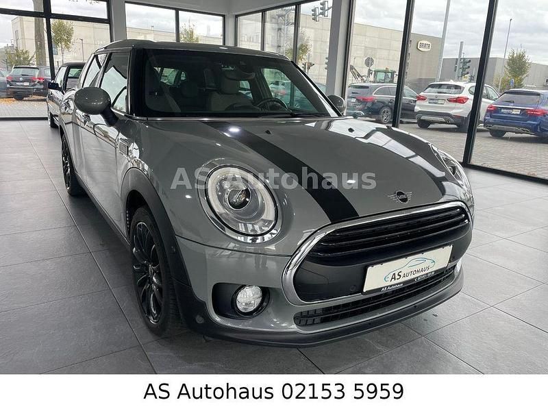 Grau Gebraucht 2018 Mini One D Clubman Kombi | 17.250 € (Etwas zu teuer) - Bild 1/4