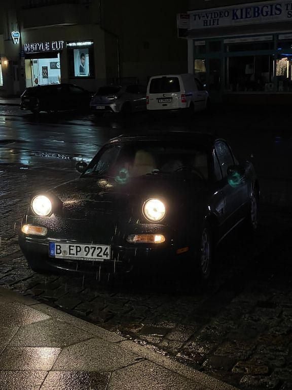 Grün Gebraucht 1992 Mazda MX5 Cabrio | 8.500 € - Bild 1/4