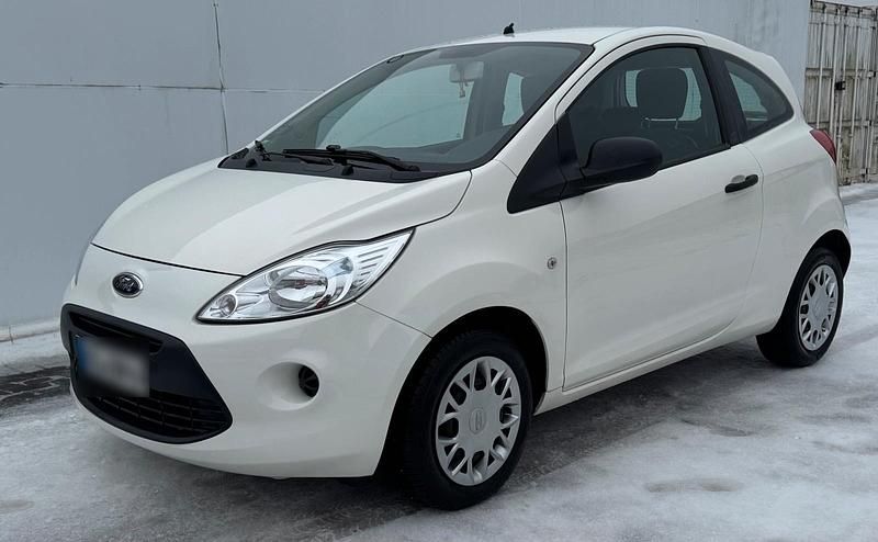 Gebraucht Ford Ka 69 PS (50 kW) 2014 Weiß Kleinwagen