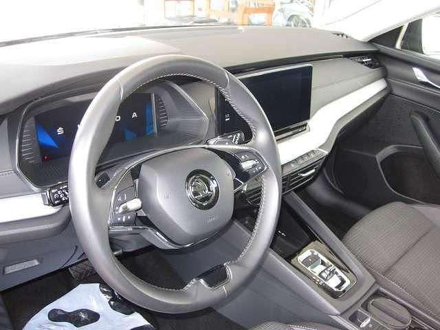 Gebraucht Skoda Octavia 150 PS (110 kW) 2021 Quarzgraumet. Kombi