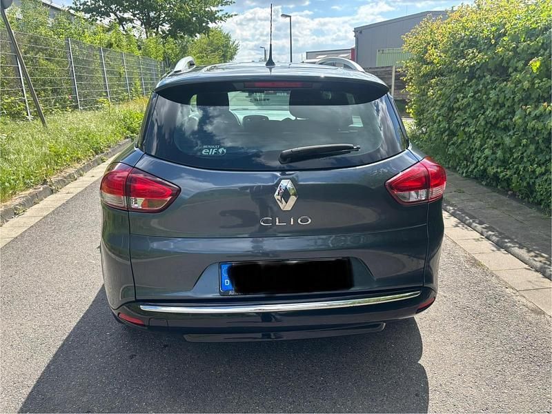 Gebraucht Renault Clio GrandTour LIMITED 76 PS (55 kW) 2020 Grau Kombi